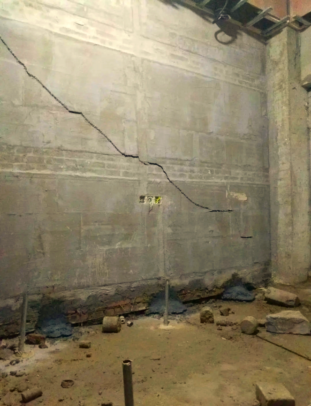 北京延庆县房屋下沉加固